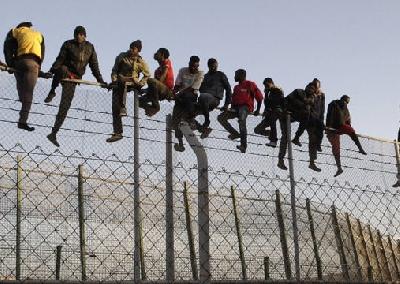 Иммиграция в Испанию: почти 800 мигрантов прибыли страну по алжирскому маршруту
