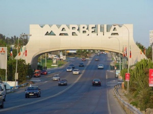 Кто готов платить налог на недвижимость в Испании, приобретая жилье в Марбелье, и какие объекты наиболее популярны? 