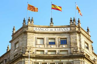 Банки Испании не собираются поднимать низкие ставки по кредитам