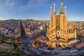 Онлайн-платформы бронирования оштрафованы. Будет ли введен туристический налог в Испании для гостей Барселоны?