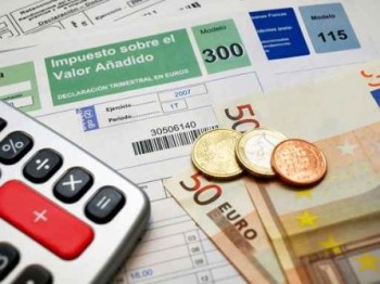Социалисты предлагают ввести новые налоги в Испании