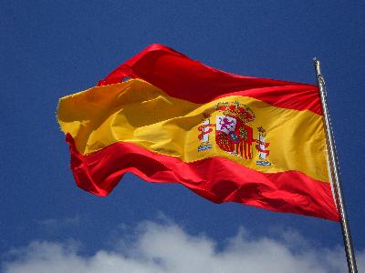 Испания будет требовать PCR-тест для въезда