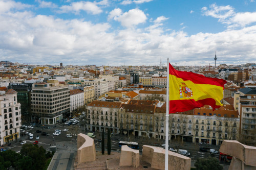 МВФ снижает прогноз роста экономики Испании до 5,7%