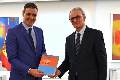 Правительство выделяет еще 9 миллиардов евро с целью смягчить экономический кризис в Испании