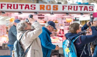 Туристы в Испании тратят больше всего денег в супермаркетах