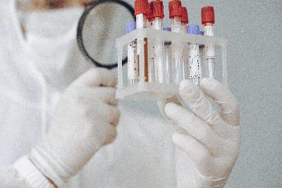 Испания меняет требования PCR-теста для въезжающих в страну