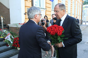 Сергей Лавров посетил Посольство Испании в Москве
