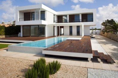 Продажи недвижимости в Испании увеличились на 9,8 % за счет французов и россиян