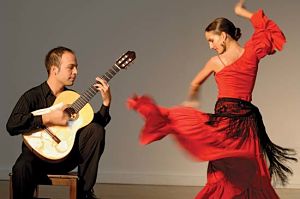 В испанские визовые центры обращается немало желающих научиться танцевать фламенко 