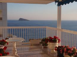 Для отдыха в Испании арендуют жилье на побережье